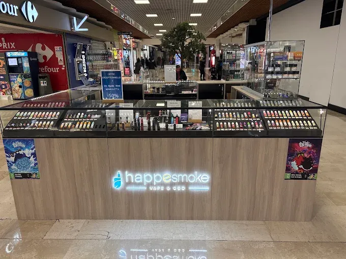 Vitrine du magasin HappeSmoke Marseille - Le Merlan